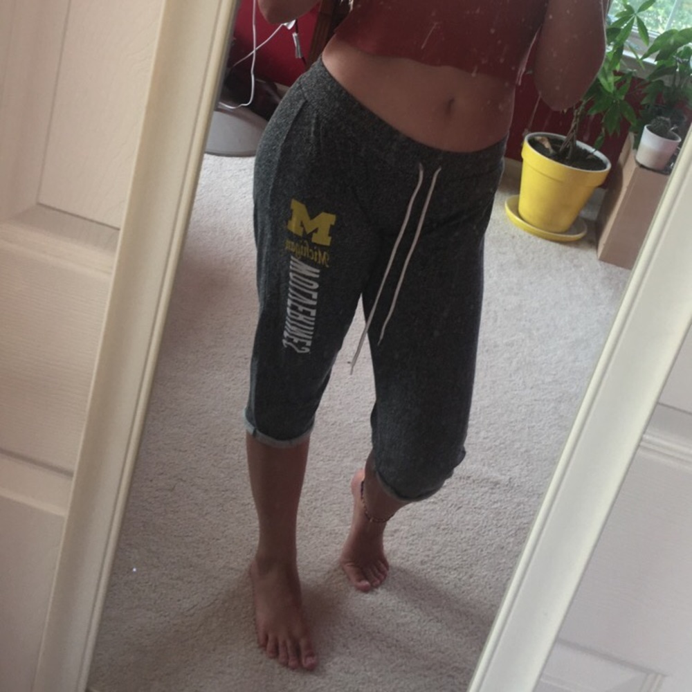 u of m capri sweatpants !